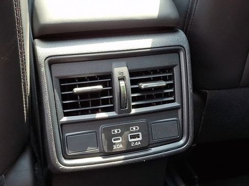 Used 2026 Subaru Forester Premium AWD/4WD image 11