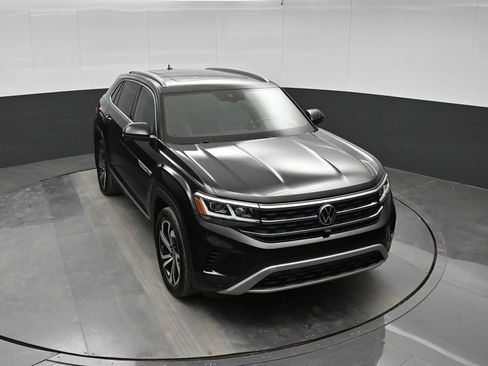 Used 2021 Volkswagen Atlas Cross Sport SEL Premium AWD/4WD image 24