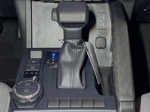 New 2025 Toyota Tacoma SR5 image 11