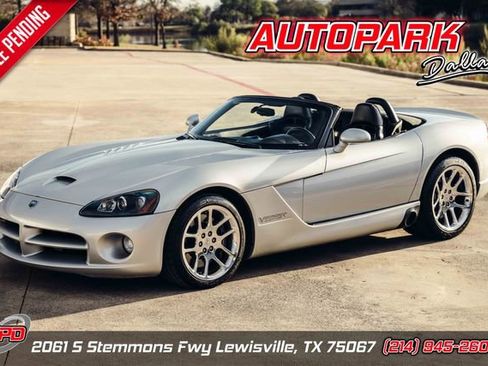 Used 2003 Dodge Viper SRT-10 image 1