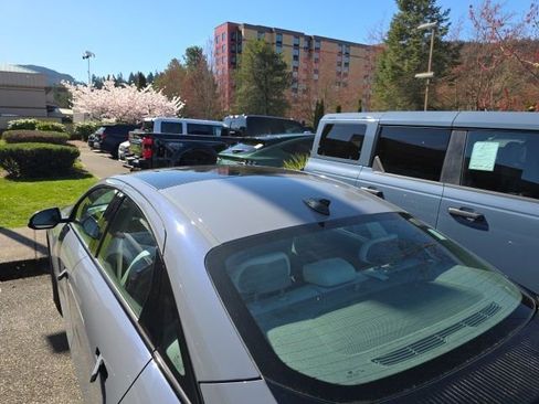 Used 2023 Hyundai Ioniq 6 Limited image 5