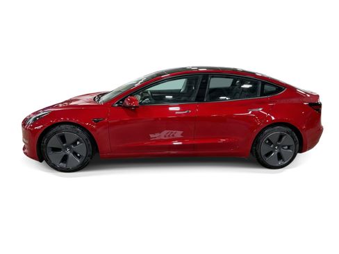 Certified 2023 Tesla Model 3 Standard Range RWD image 3