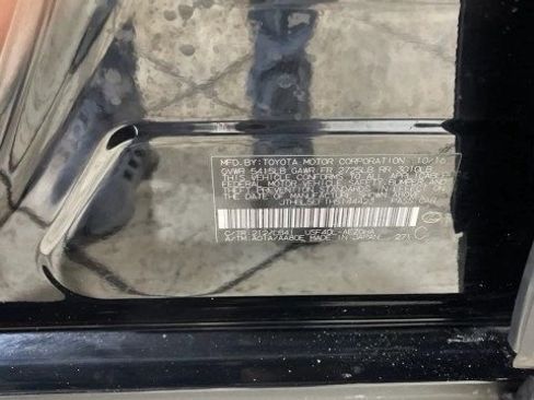 Used 2017 Lexus LS 460 image 20