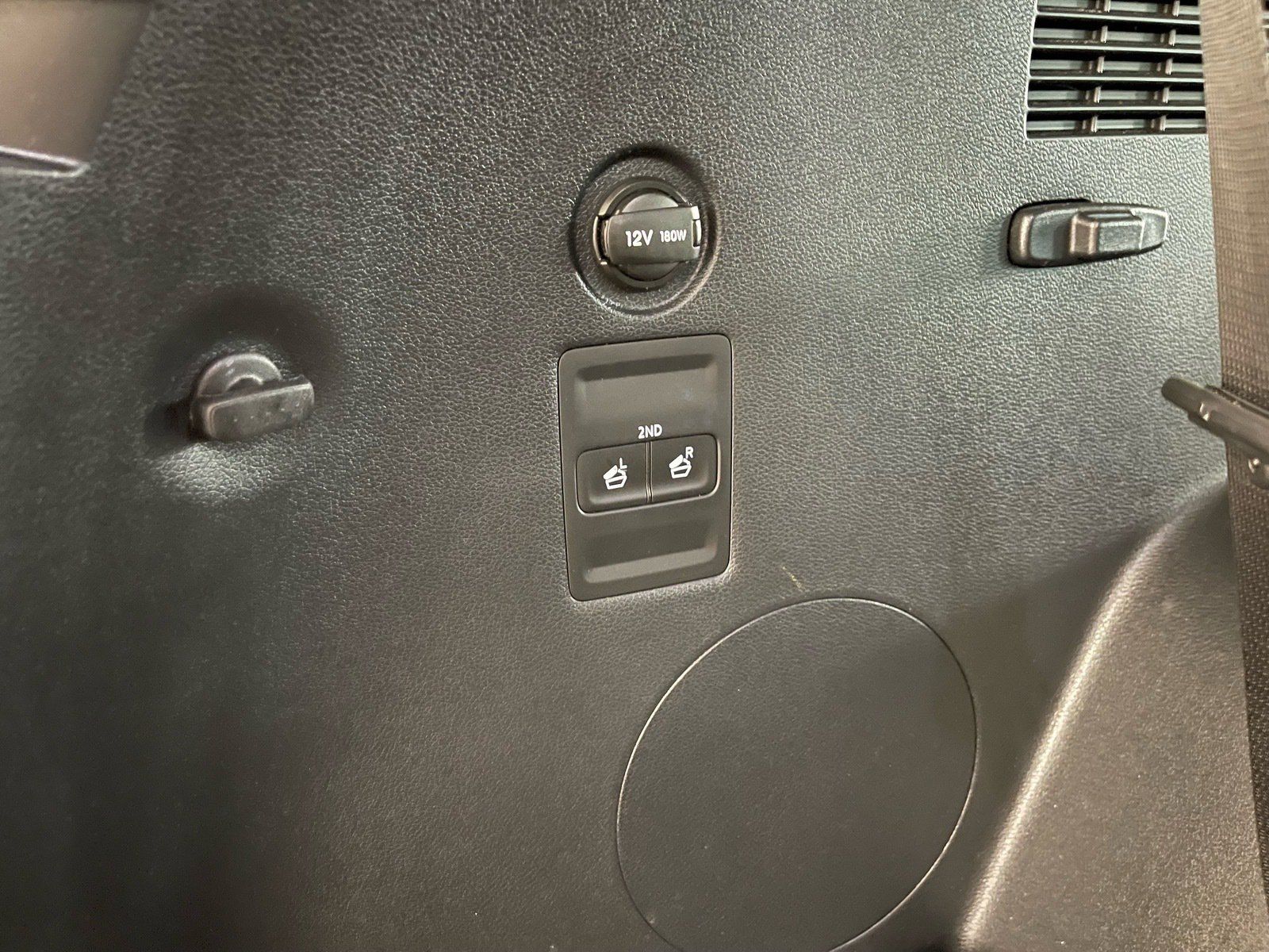 Used 2025 Hyundai Palisade SEL FWD image 36