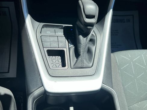 Used 2024 Toyota RAV4 XLE w/ Convenience Package AWD/4WD image 21
