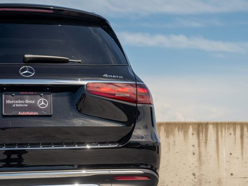 Certified 2025 Mercedes-Benz GLS 450 4MATIC image 10