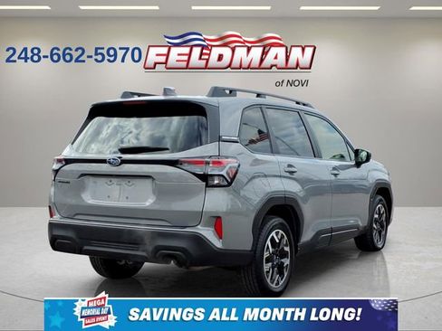 Used 2025 Subaru Forester Premium AWD/4WD image 6
