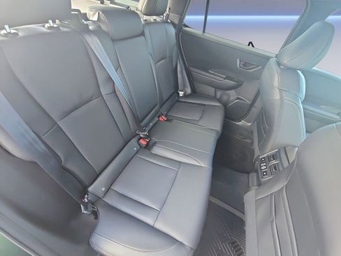 New 2026 Subaru Outback Limited image 18