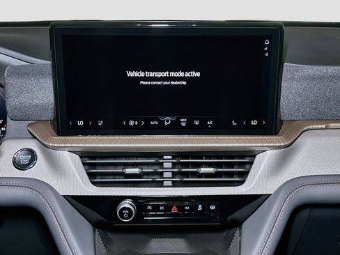 New 2026 Ford Explorer Active w/ Active Comfort Package AWD/4WD image 10