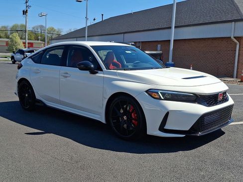 New 2026 Honda Civic Type R image 2