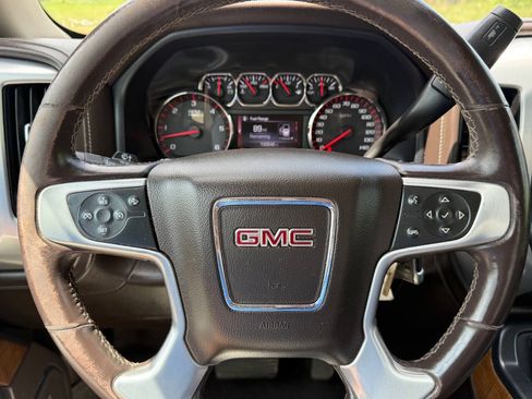 Used 2015 GMC Sierra 1500 SLT w/ SLT Crew Cab Value Package AWD/4WD image 10