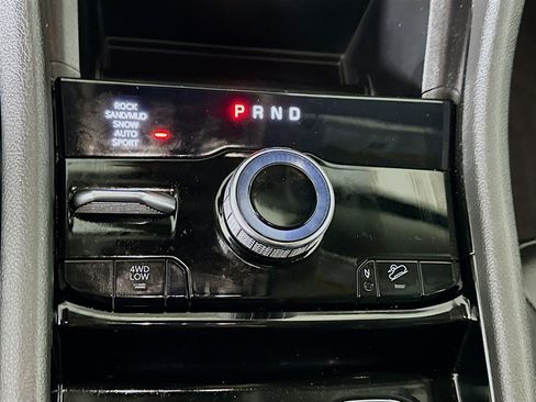 Used 2022 Jeep Grand Cherokee Limited 4xe image 25