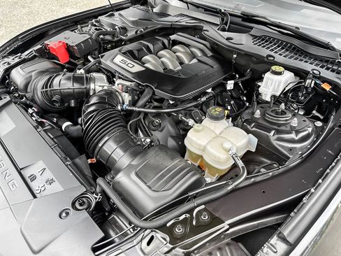 Used 2024 Ford Mustang GT Premium image 36