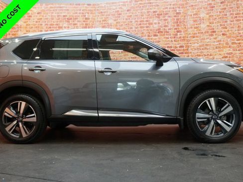 Used 2022 Nissan Rogue SL w/ SL Premium Package image 8