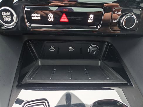 Certified 2025 Audi Q5 Premium Plus w/ Premium Plus image 14