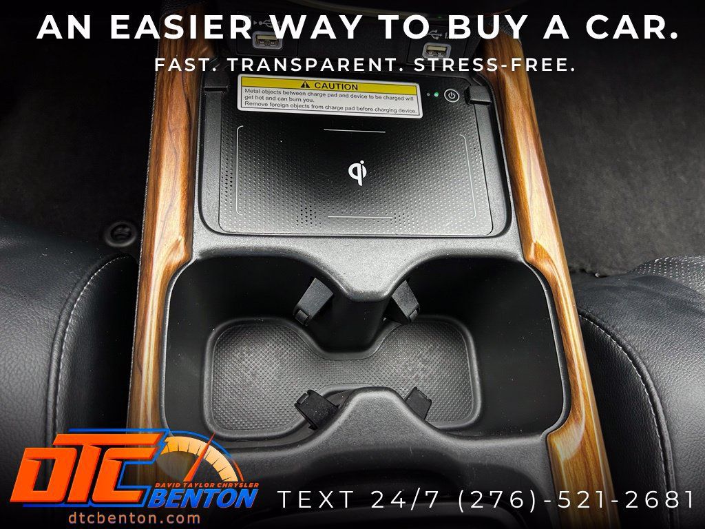 Used 2021 Honda CR-V Touring image 25