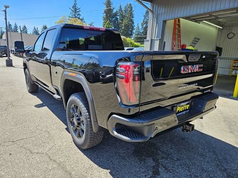 New 2026 GMC Sierra 2500 AT4 w/ Max Trailering Package AWD/4WD image 3