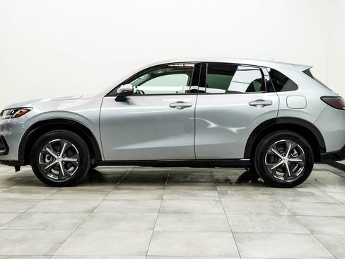 Used 2025 Honda HR-V EX-L image 8