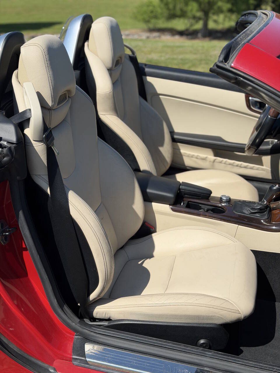 Used 2013 Mercedes-Benz SLK 350 image 29