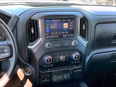 Used 2022 GMC Sierra 1500 AT4 w/ AT4 Preferred Package image 7