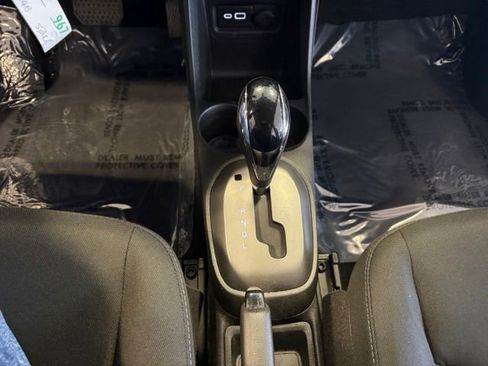 Used 2021 Chevrolet Spark LT FWD image 16