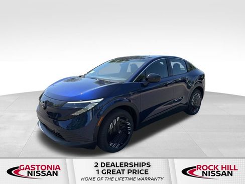 New 2026 Nissan Leaf FWD image 1