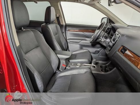 Used 2015 Mitsubishi Outlander GT AWD/4WD image 47