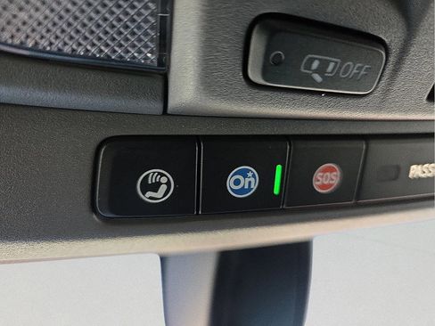 Used 2020 Chevrolet Silverado 1500 Custom Trail Boss w/ Custom Convenience Package image 21