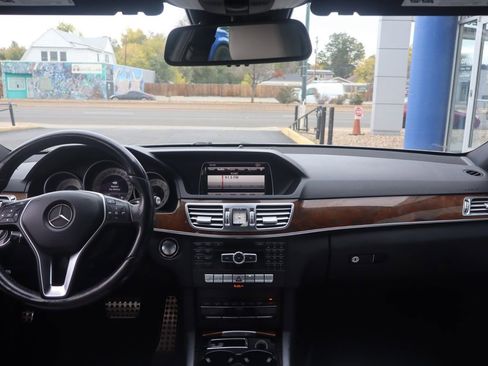 Used 2015 Mercedes-Benz E 350 4MATIC w/ Premium 1 Package image 9