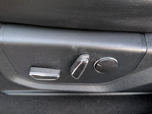 Used 2019 Ford F250 Lariat w/ Lariat Ultimate Package image 14