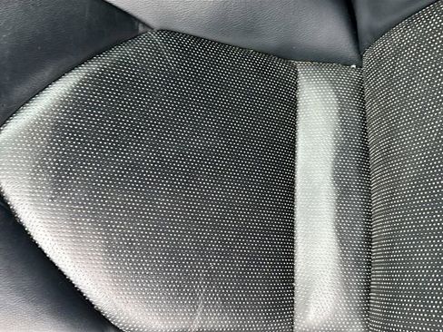 Used 2019 Toyota Camry XSE image 12