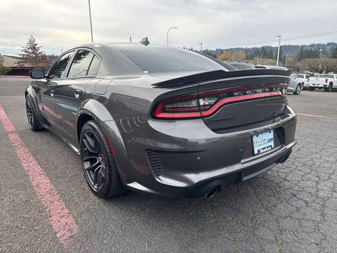 Used 2022 Dodge Charger Scat Pack image 5