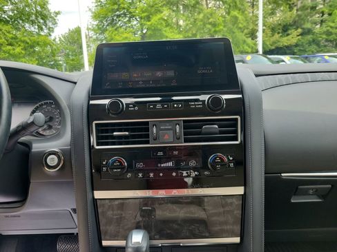Used 2021 Nissan Armada Platinum w/ Captain's Chairs Package AWD/4WD image 26