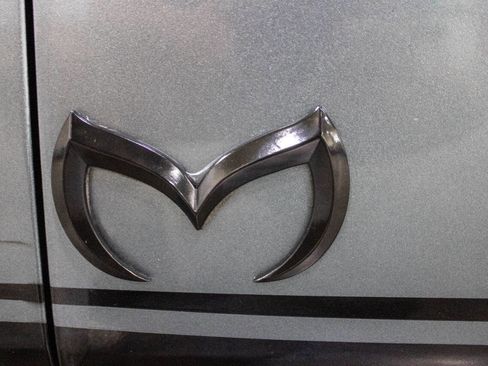 Used 2007 MAZDA MX-5 Miata Grand Touring w/ Premium Pkg image 31