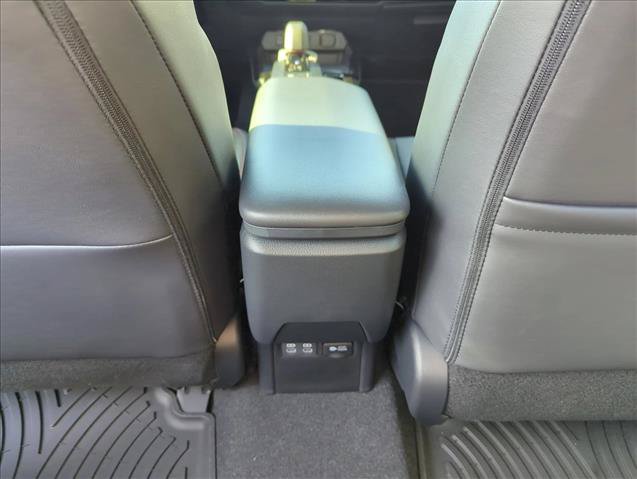 New 2026 Toyota Prius Plug-In Hybrid FWD image 22