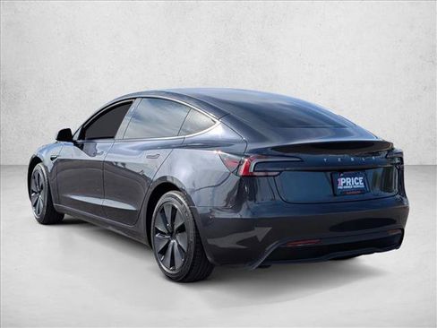 Used 2025 Tesla Model 3 Long Range image 8