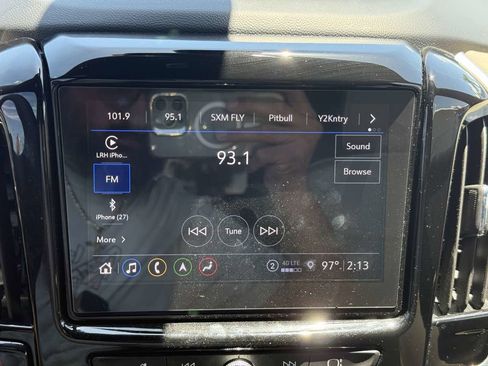 Used 2022 Chevrolet Traverse Premier w/ LPO, Blackout Package image 39