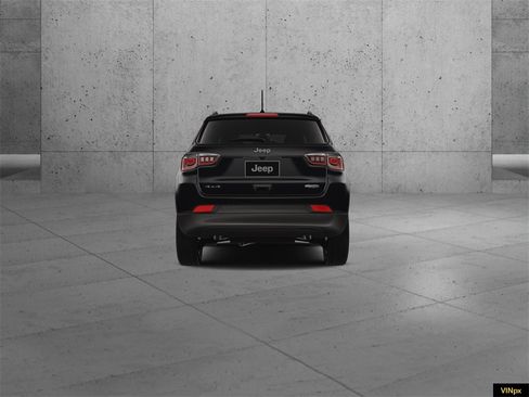 New 2026 Jeep Compass Latitude image 6