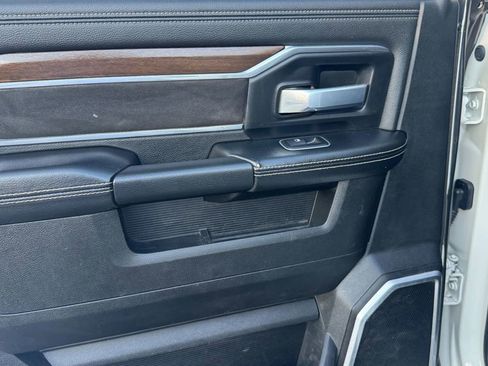 Used 2022 RAM 2500 Laramie image 33