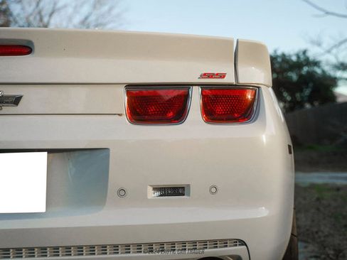 Used 2013 Chevrolet Camaro SS w/ RS Package image 54
