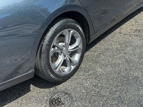 Used 2024 Honda Accord EX image 8