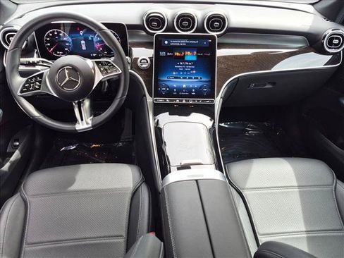 Certified 2026 Mercedes-Benz GLC 300 4MATIC image 18
