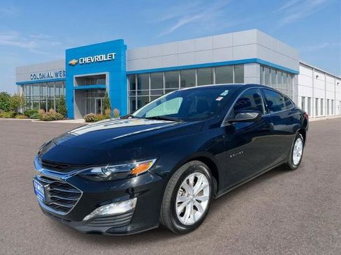 Used 2023 Chevrolet Malibu LT FWD image 1