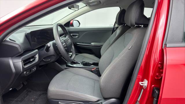 Used 2025 Kia K4 FWD image 9