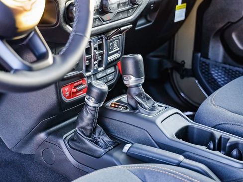 New 2026 Jeep Gladiator Willys image 24