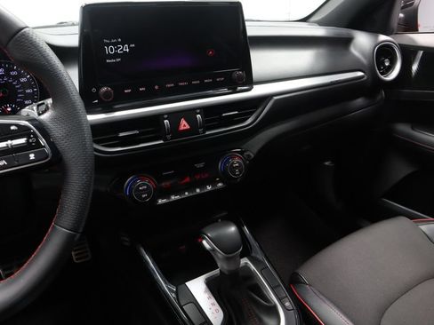 Used 2024 Kia Forte GT FWD image 32