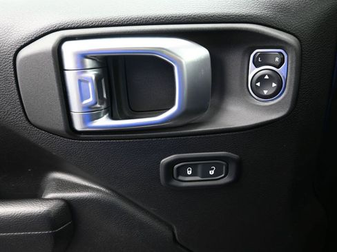 Used 2023 Jeep Wrangler Unlimited Sport AWD/4WD image 14