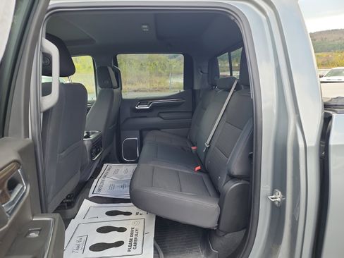Certified 2024 Chevrolet Silverado 1500 LT Trail Boss w/ Convenience Package II AWD/4WD image 27