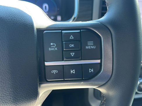 Used 2025 Ford F150 Lariat w/ Equipment Group 501A Mid AWD/4WD image 18