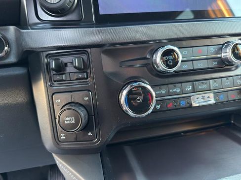 New 2026 Ford F250 Platinum w/ FX4 Off-Road Package image 13